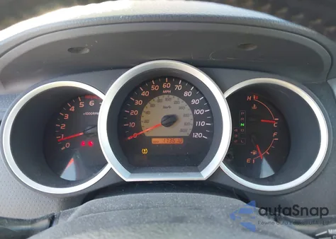 2007 Toyota Tacoma Base V6 z USA, uszkodzony, nr VIN 3TMLU42N77M009237